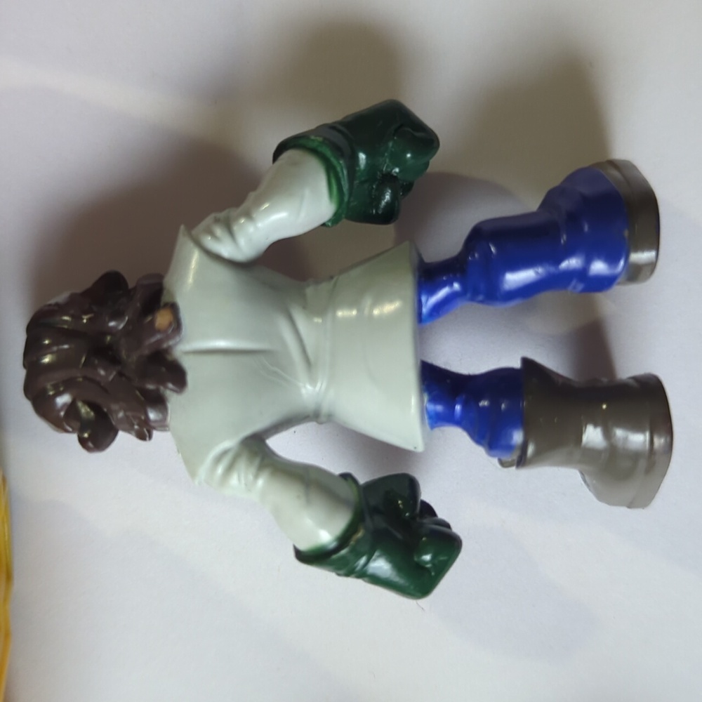 Lot Of 5 Transformers Rescue Bots Doc Green Cody Burns Bumblebee Heatwave Blades - Picture 9 of 15